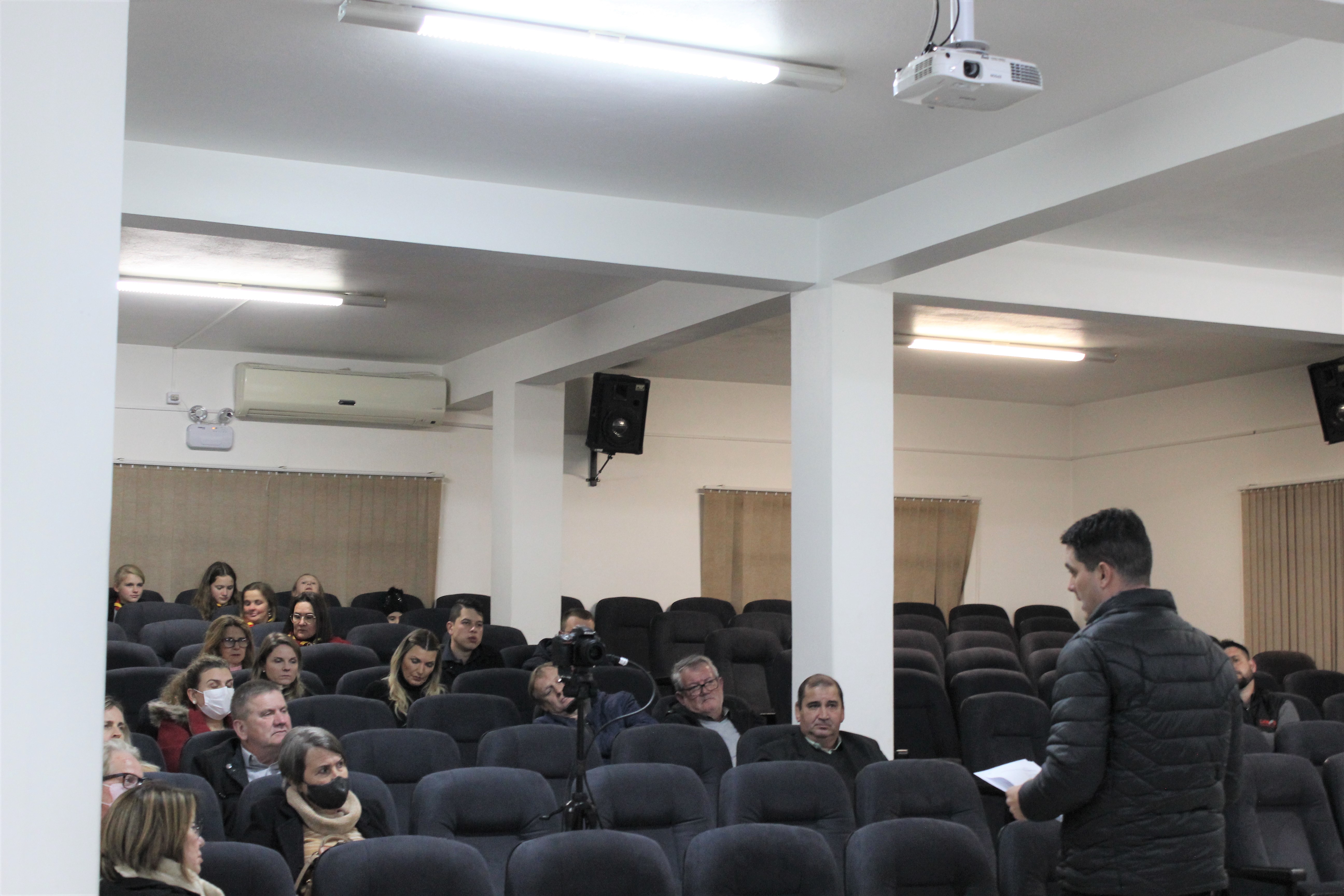 Reunião com entidades municipais